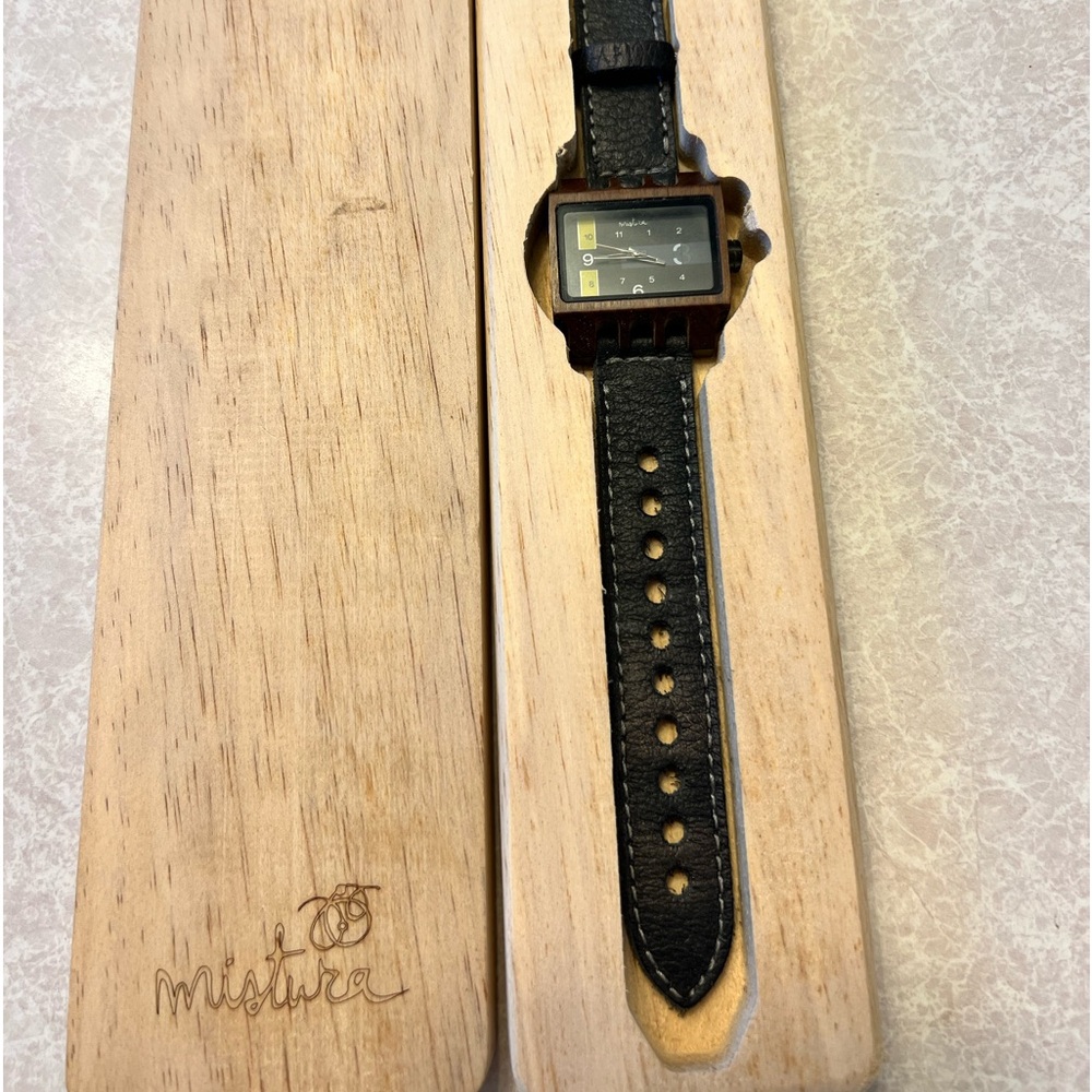 Mistura Watch